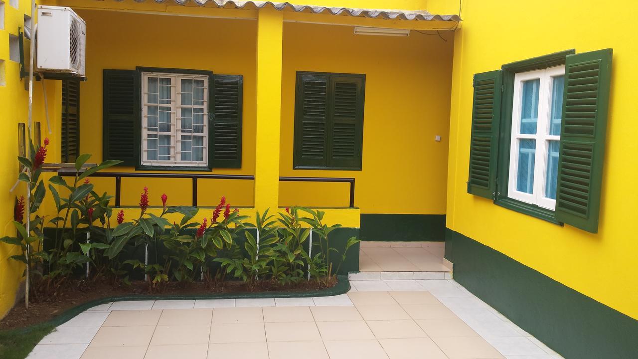 Residencialdes Bed & Breakfast Sao Tome Luaran gambar